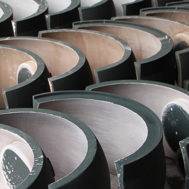 High-voltage electrical sand mold